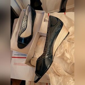 Anne Klein Navy Wedges Size 8